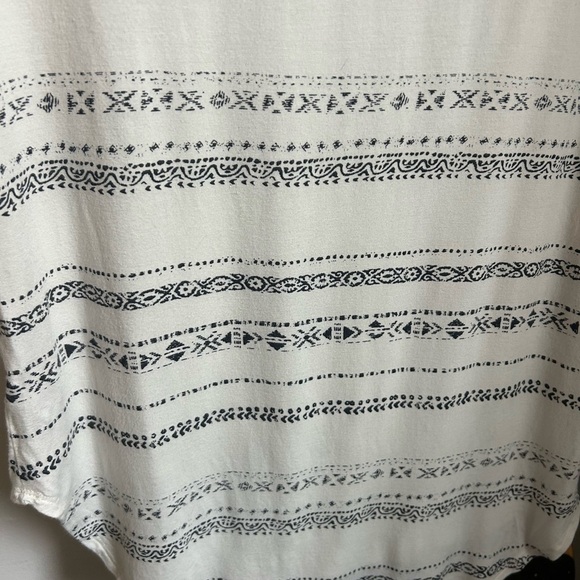 Dex White Short Sleeve Tee with Soft Fabric and Relaxed Fit L - Picture 14 of 16